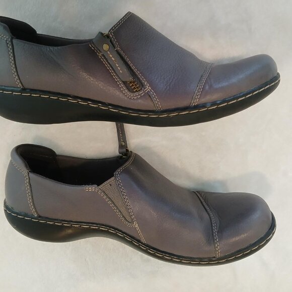 CLARKS COLLECTION GRAY LOAFERS - Picture 3 of 5
